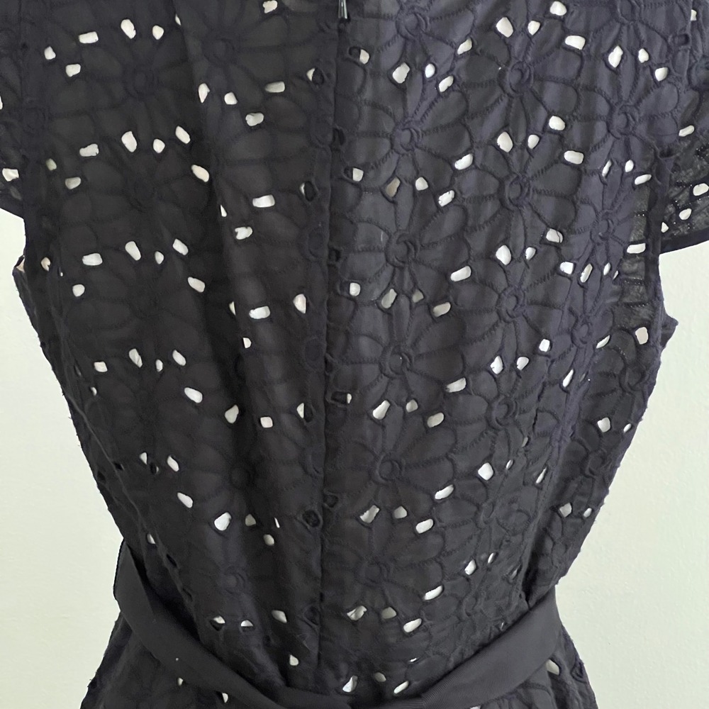 Talbots Eyelet Lace Dress Womens 12P Fit & Flare Cap Sleeve Black LBD Classic - Picture 6 of 15